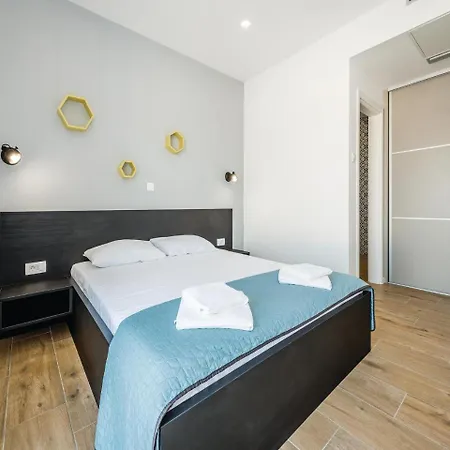 Four Bedroom Holiday In Zaton Holiday home Zaton (Sibenik-Knin)