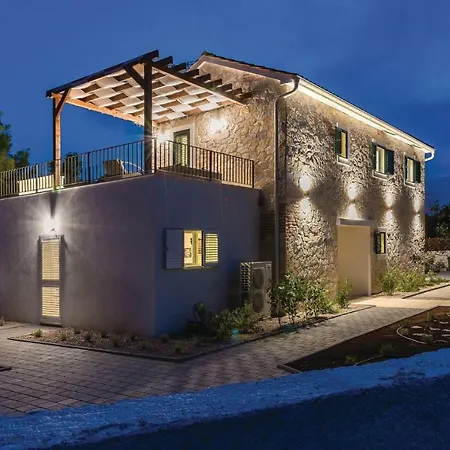 Four Bedroom Holiday In Zaton Holiday home Zaton (Sibenik-Knin)